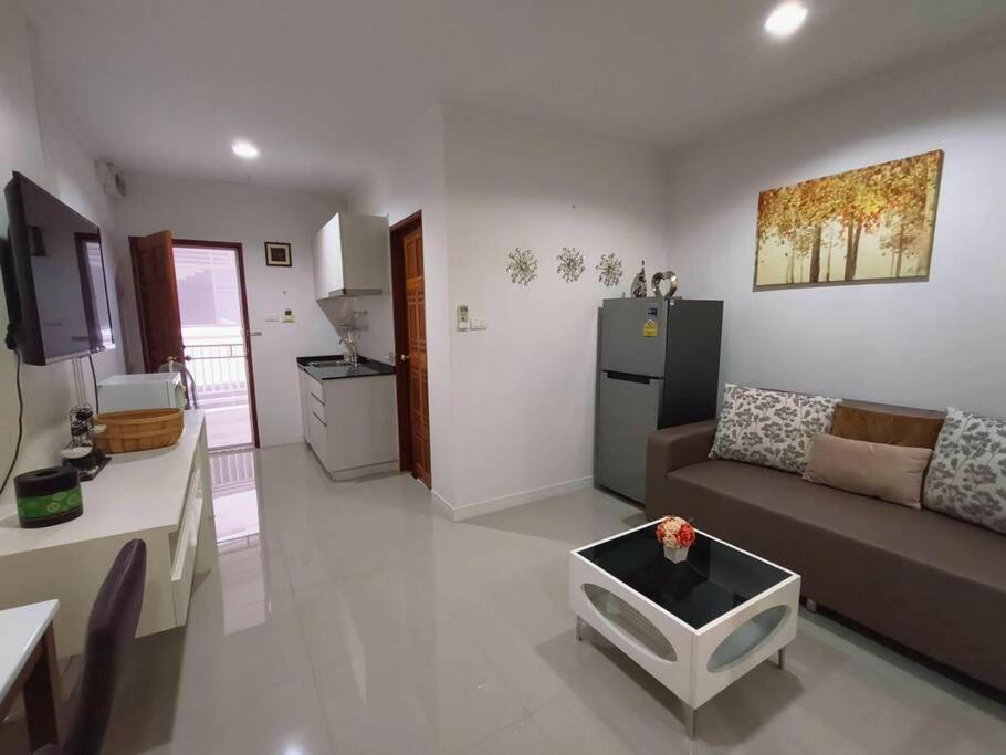 Baan Klang Condo In Central Hua Hin Exterior photo